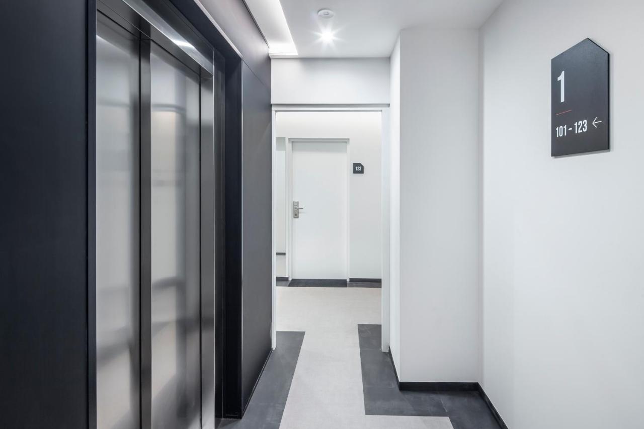 Aparthotel Lofty Kampus Garnizon Danzica Esterno foto